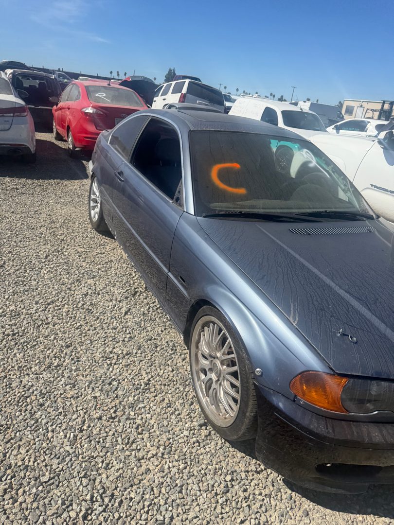BMW sedan awaiting diagnosis